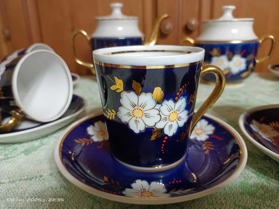 Сервиз Яблоневый Цвет Довбыш. Чашки, блюдца .