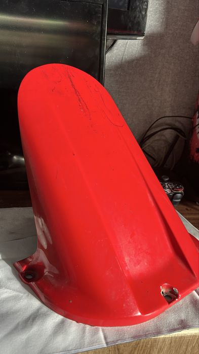 Yamaha r1 rn04 blotnik tył