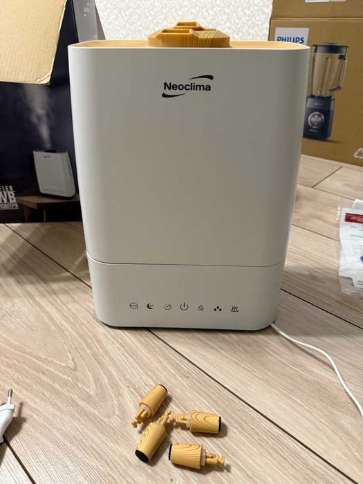 Зволожувач повітря Neoclima SP-75WB