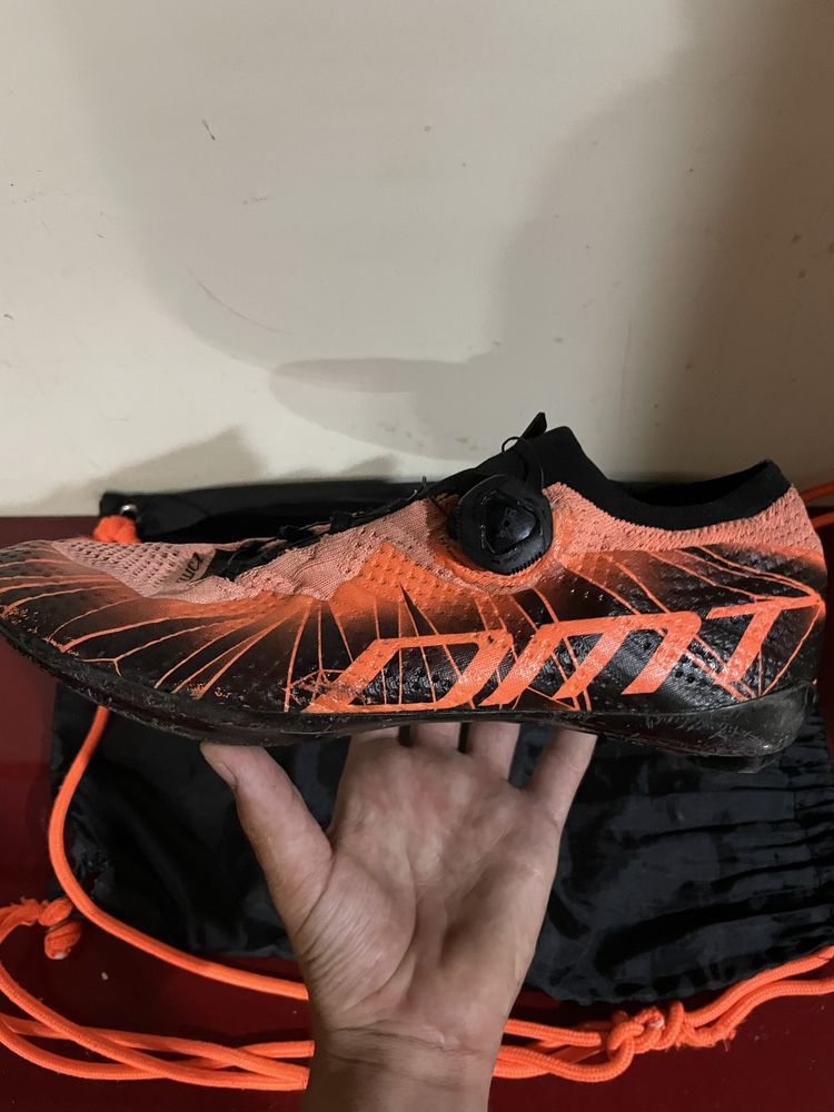 Sapatos de ciclismo- DMT Kr1
