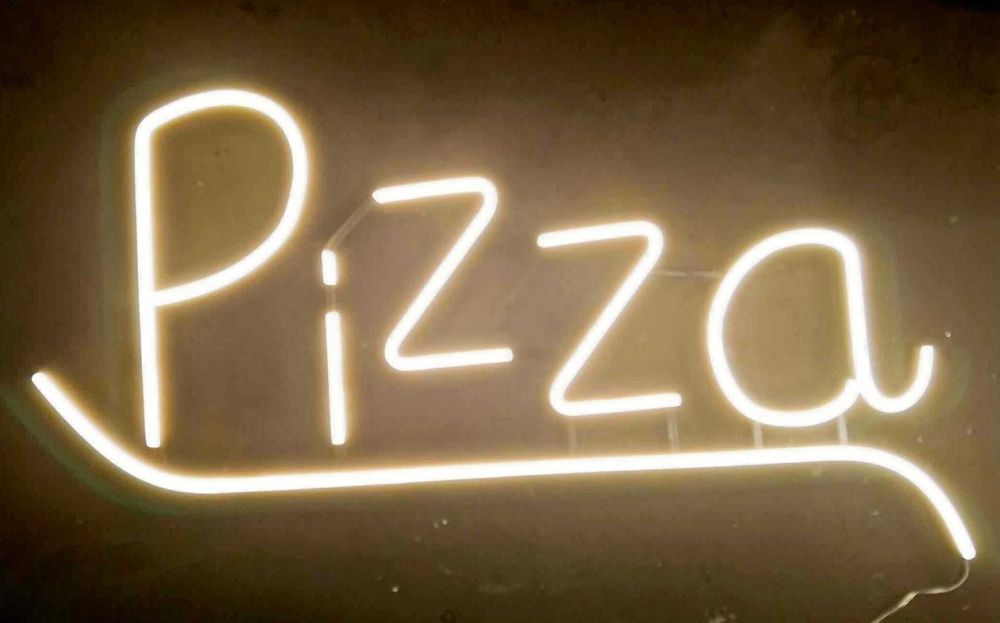 Neon Pizza podkreślona led 80x36 cm