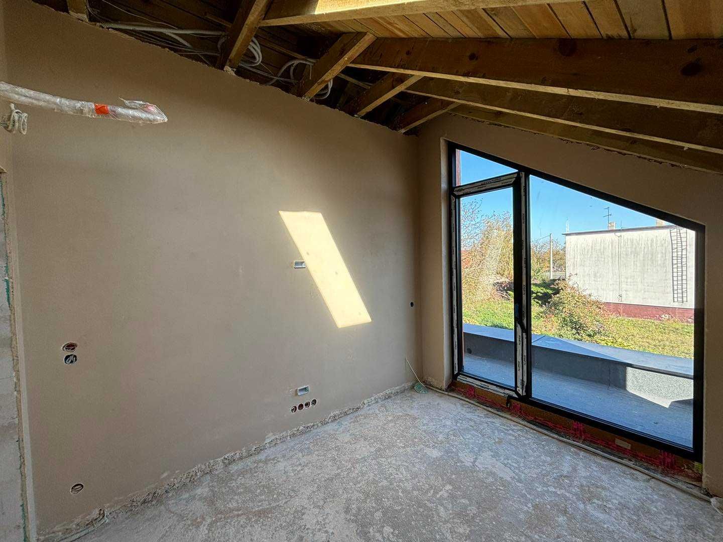 Usługi Tynkarskie: Tynki gipsowe, cementowo-wapienne, zewnętrzne
