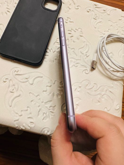 Айфон 11 на 128гб в нармальном состоянии физ сим