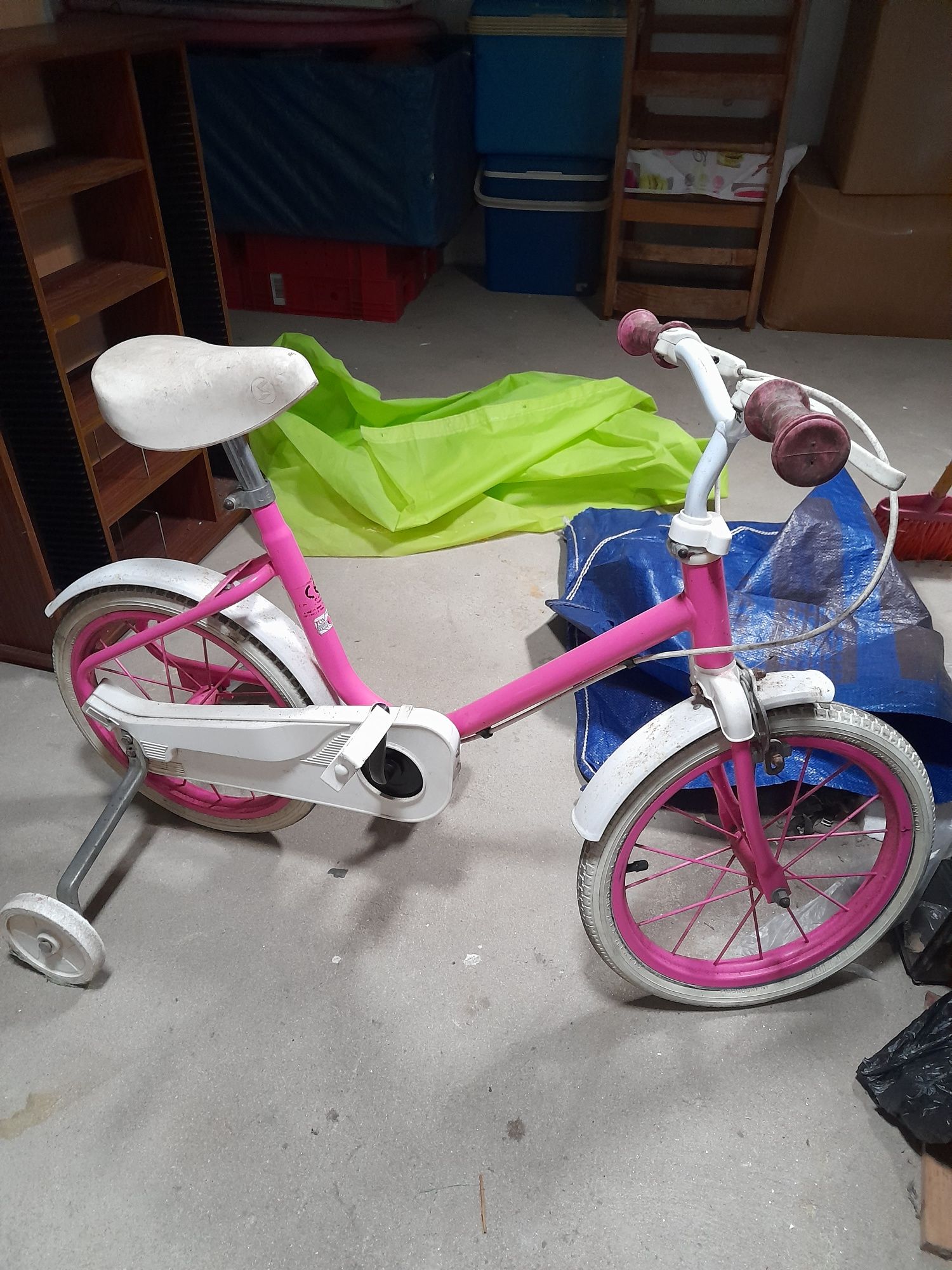 Bicicleta para menina + Capacete de proteção