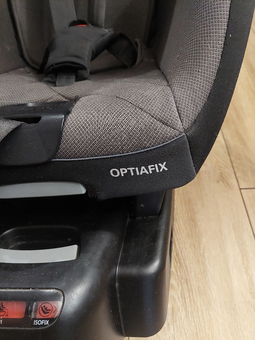 Recaro Hero Optiafix 9-18kg fotelik samochodowy można zobaczyć w Ostró