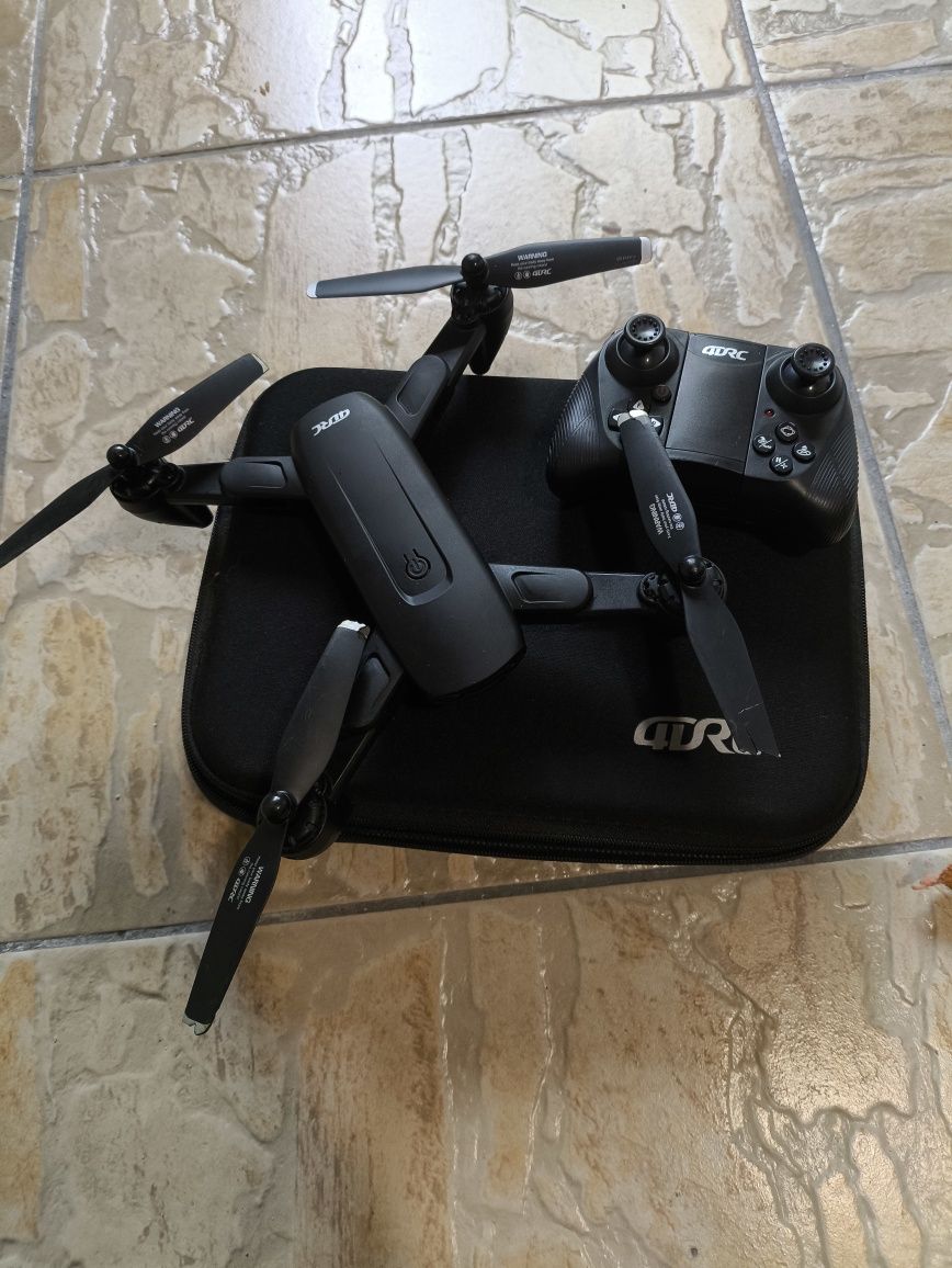 Drone Como Novo com Câmera e Acessórios