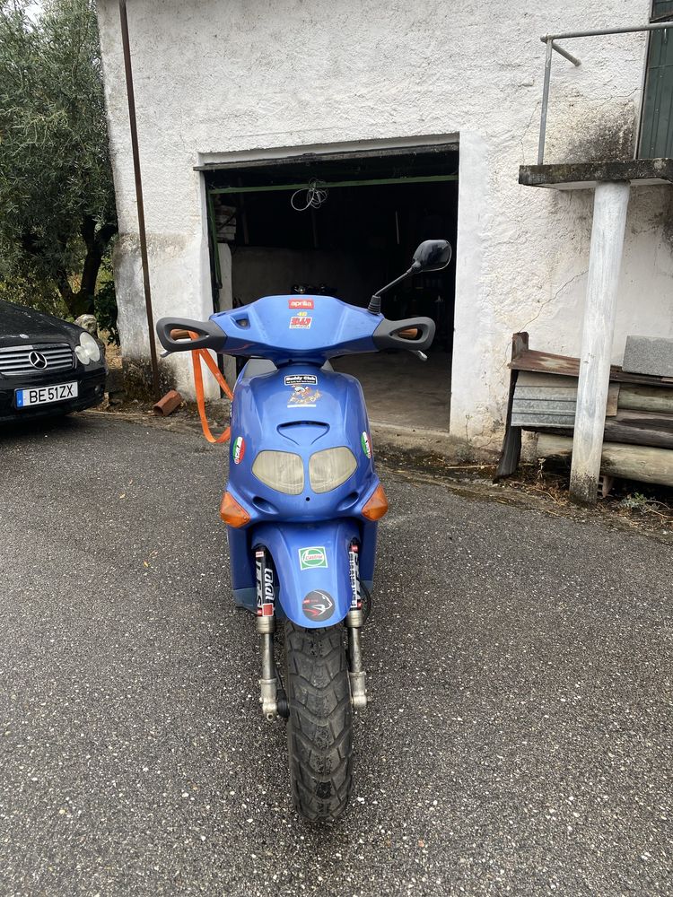 Aprilia Rally 50 troco por Casal Boss ou outra antiga com documentos