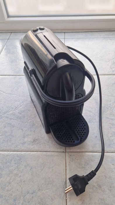 Máquina de Café Nespresso