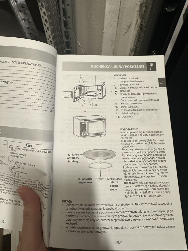 Kuchenka mikrofalowa Sharp Biala 800W