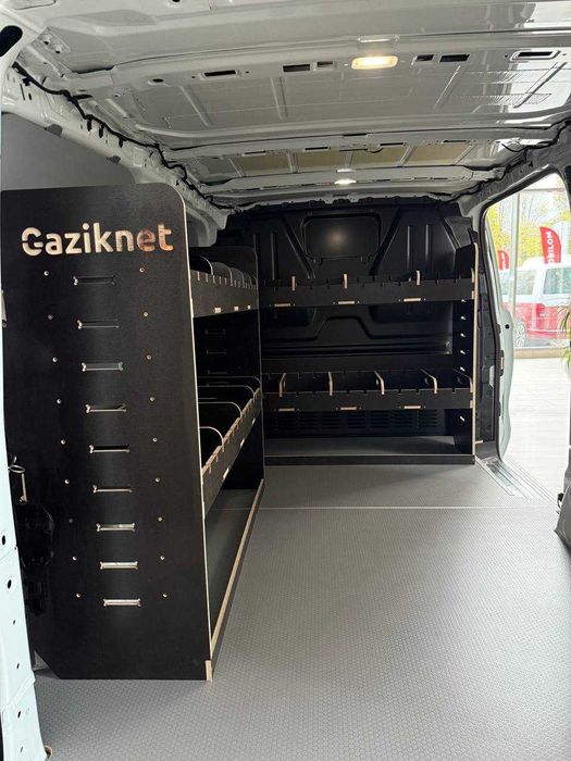 Стелаж автомобільний