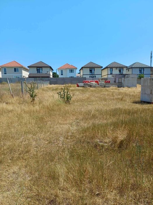 Продам участок в Червоном хуторе