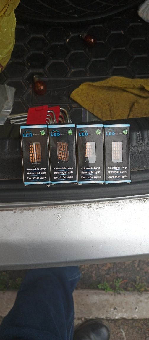Продається лампа автомобільна світлодіодна