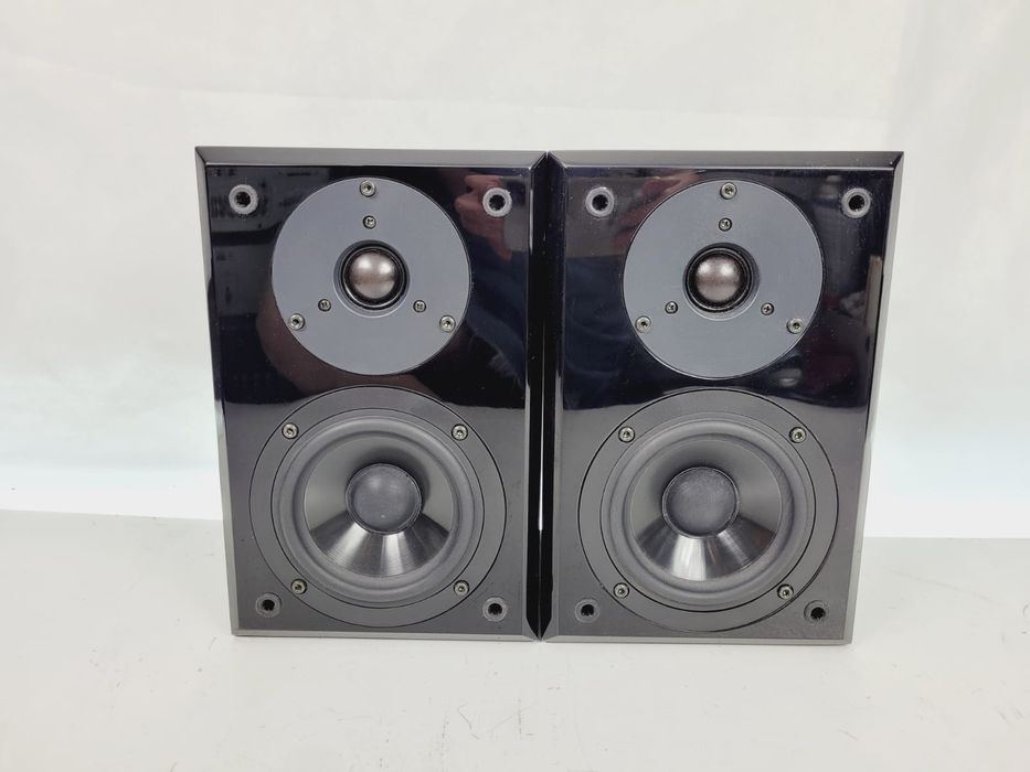 Yamaha NX E 300 kolumny 40/110W 6ohm monitory piano black