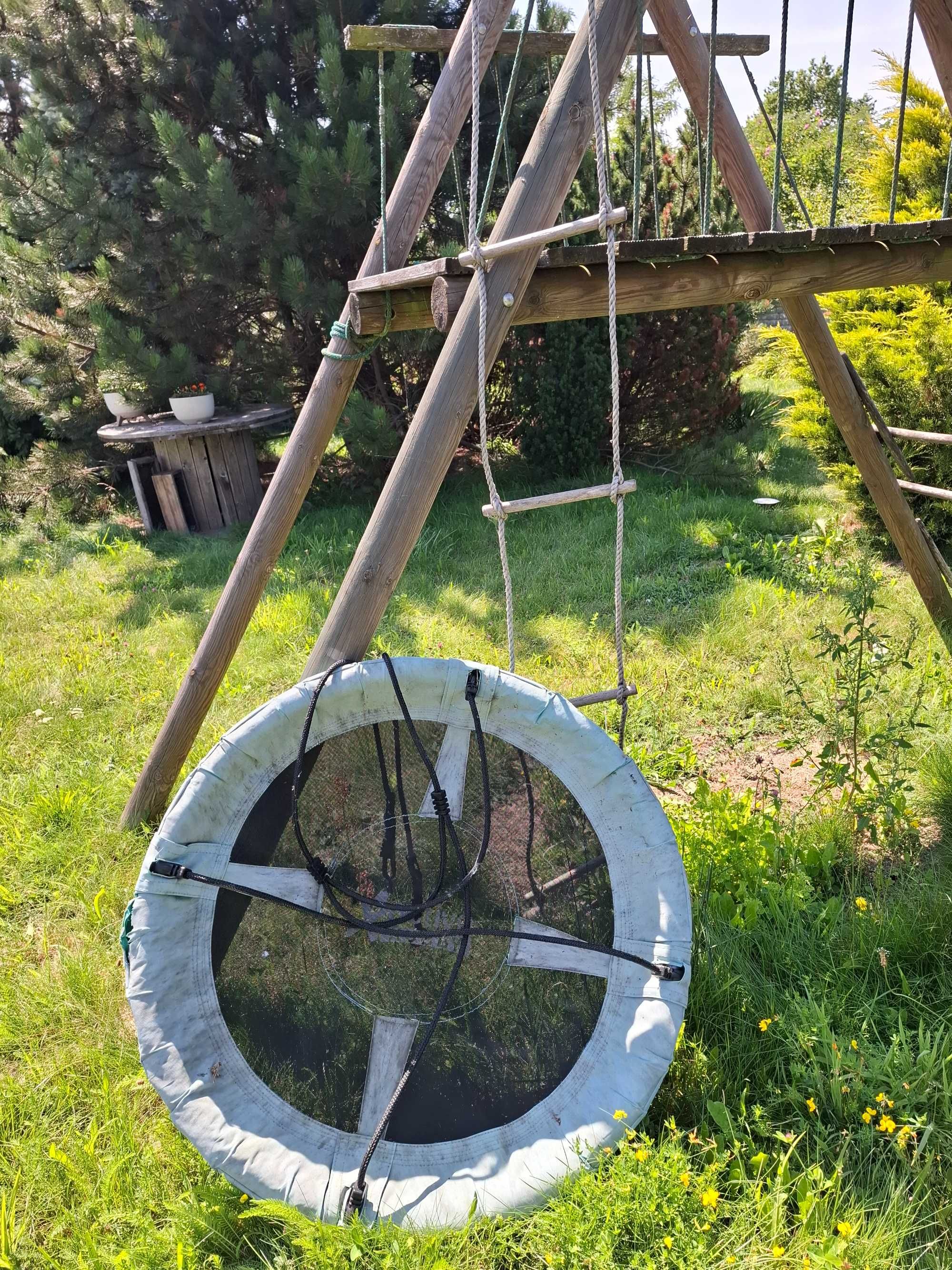 Huśtawka, stelaż przygotowana pod zjeżdżalnię