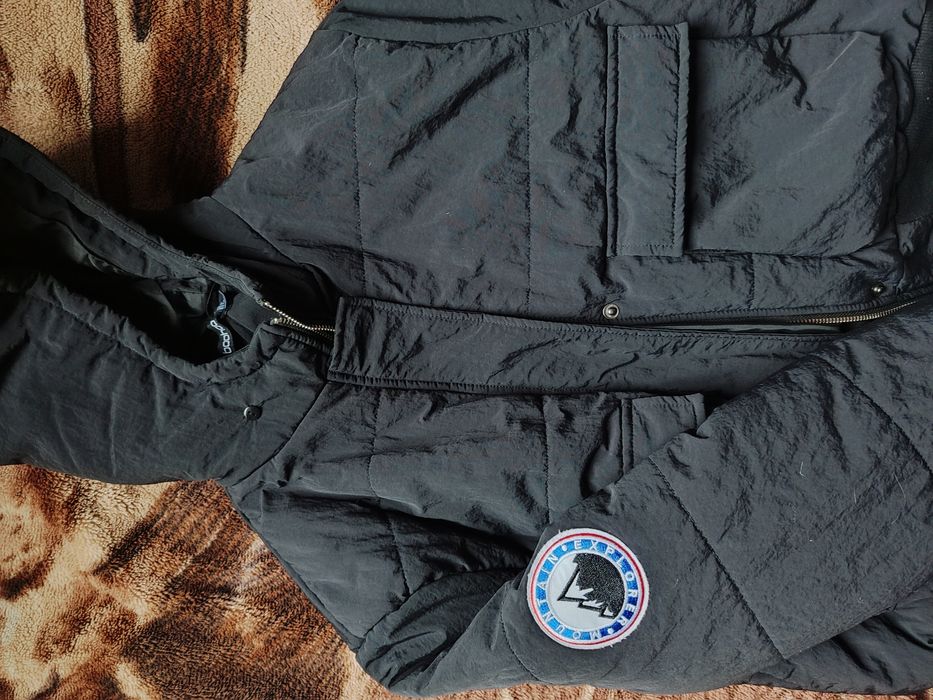 осіння-весіння куртка