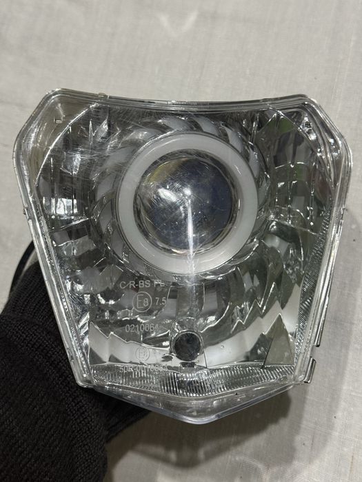 Farol Frontal para KTM com Anel DRL LED