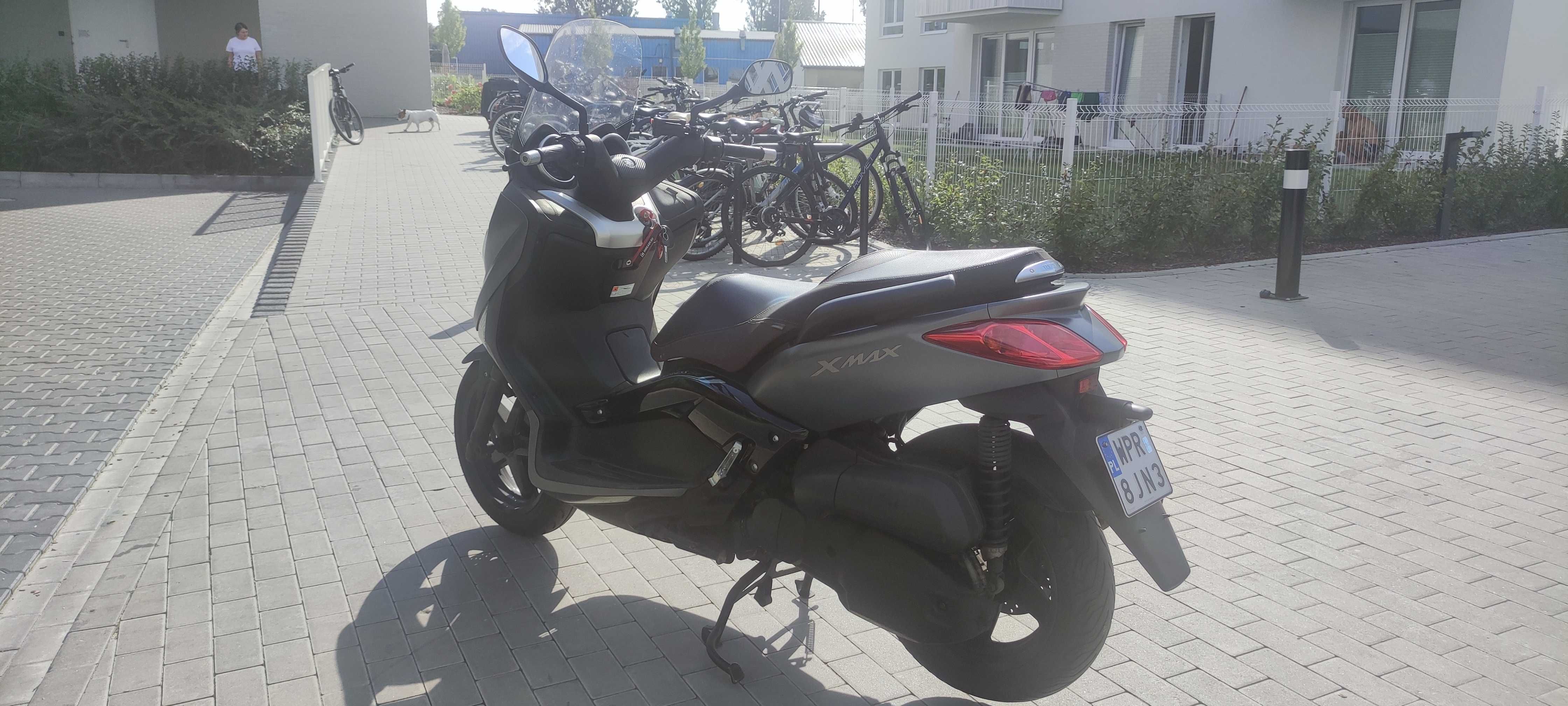 Yamaha X-max  Business Edition