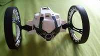 Drone (mini) parrot jumping sumo