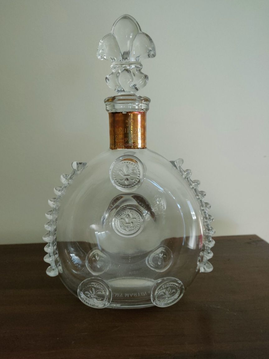 Garrafa vazia Rémy Martin Louis XIII