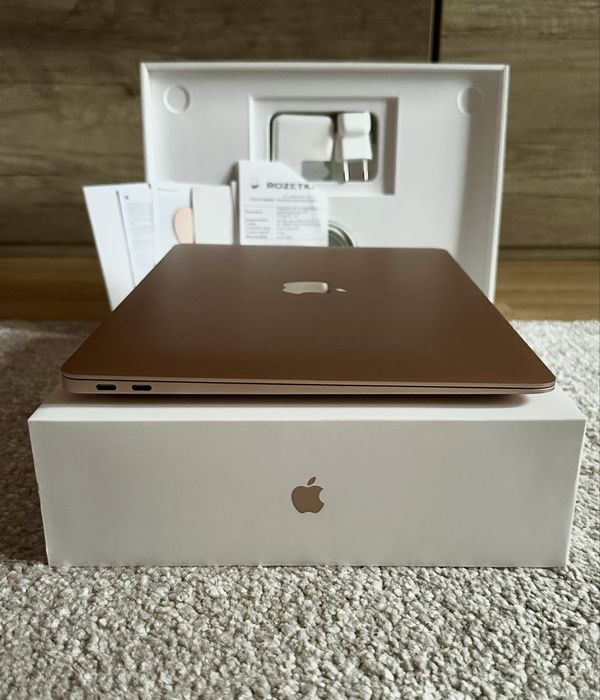 Macbook Air M1 Gold (відмінний стан)