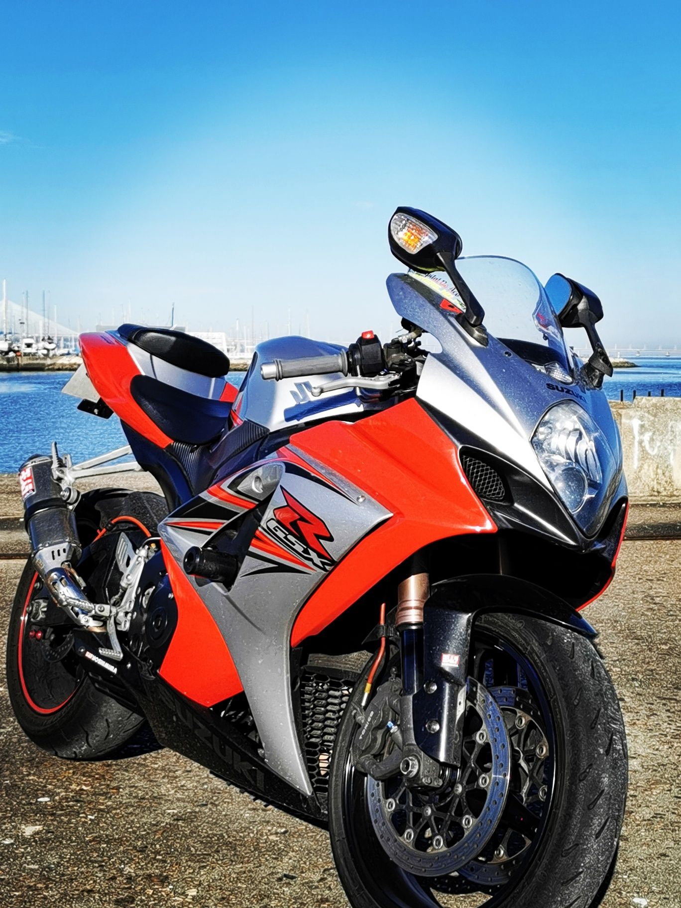 Suzuki GSX R 1000 K7