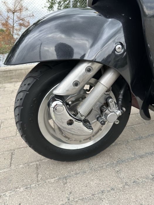 Скутер Хонда 49 кубів