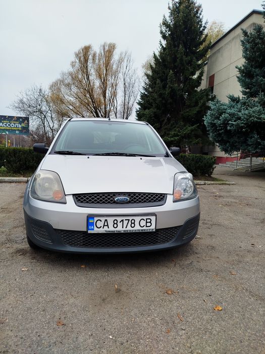Ford Fiesta 1.3 бензин