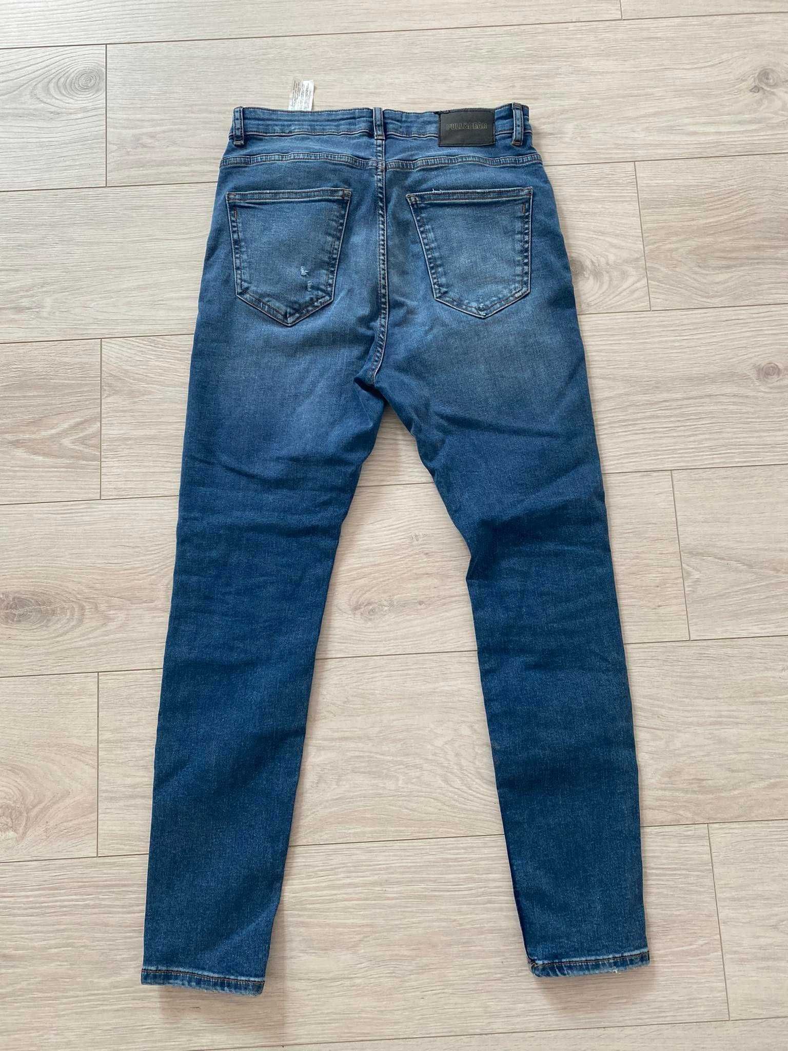 Spodnie jeansowe młodzieżowe męskie  Pull&Bear 38 Carrot