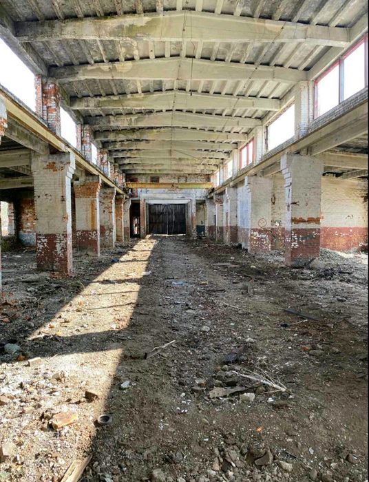 Продаж виробничо-складського приміщення в смт. Гніздичів