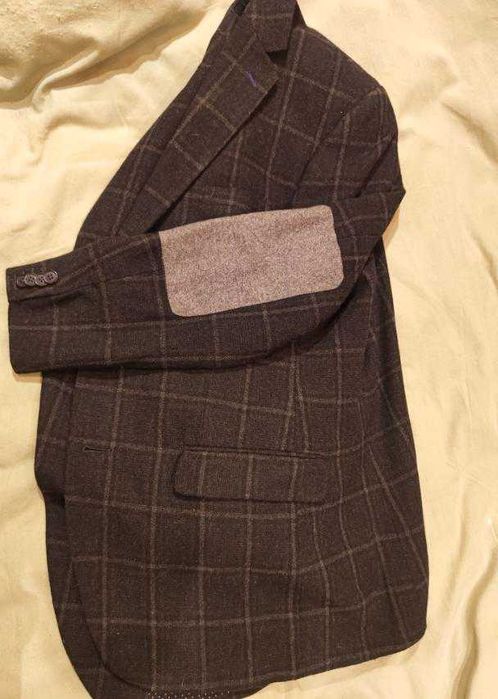 Піджак стильний, навіть цілих два 46-48р