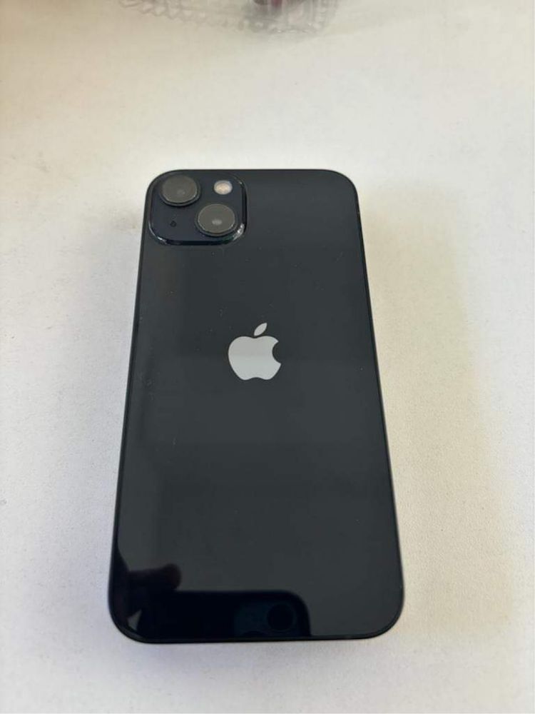 iPhone 13 128GB Preto