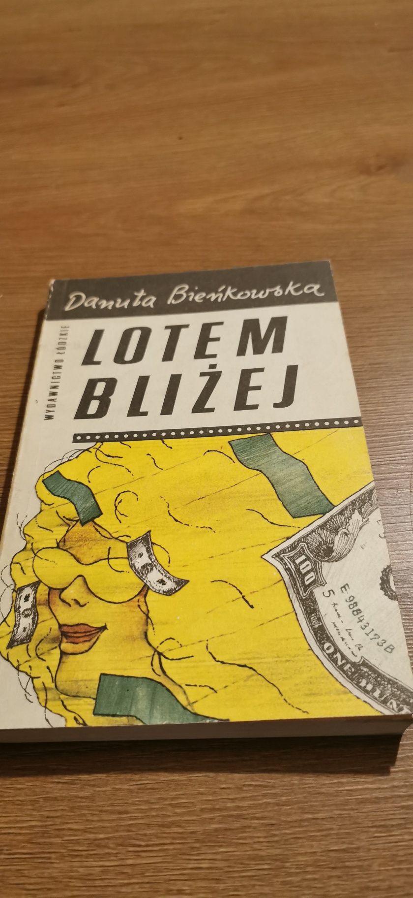 Lotem bliżej

Danuta Bieńkowska