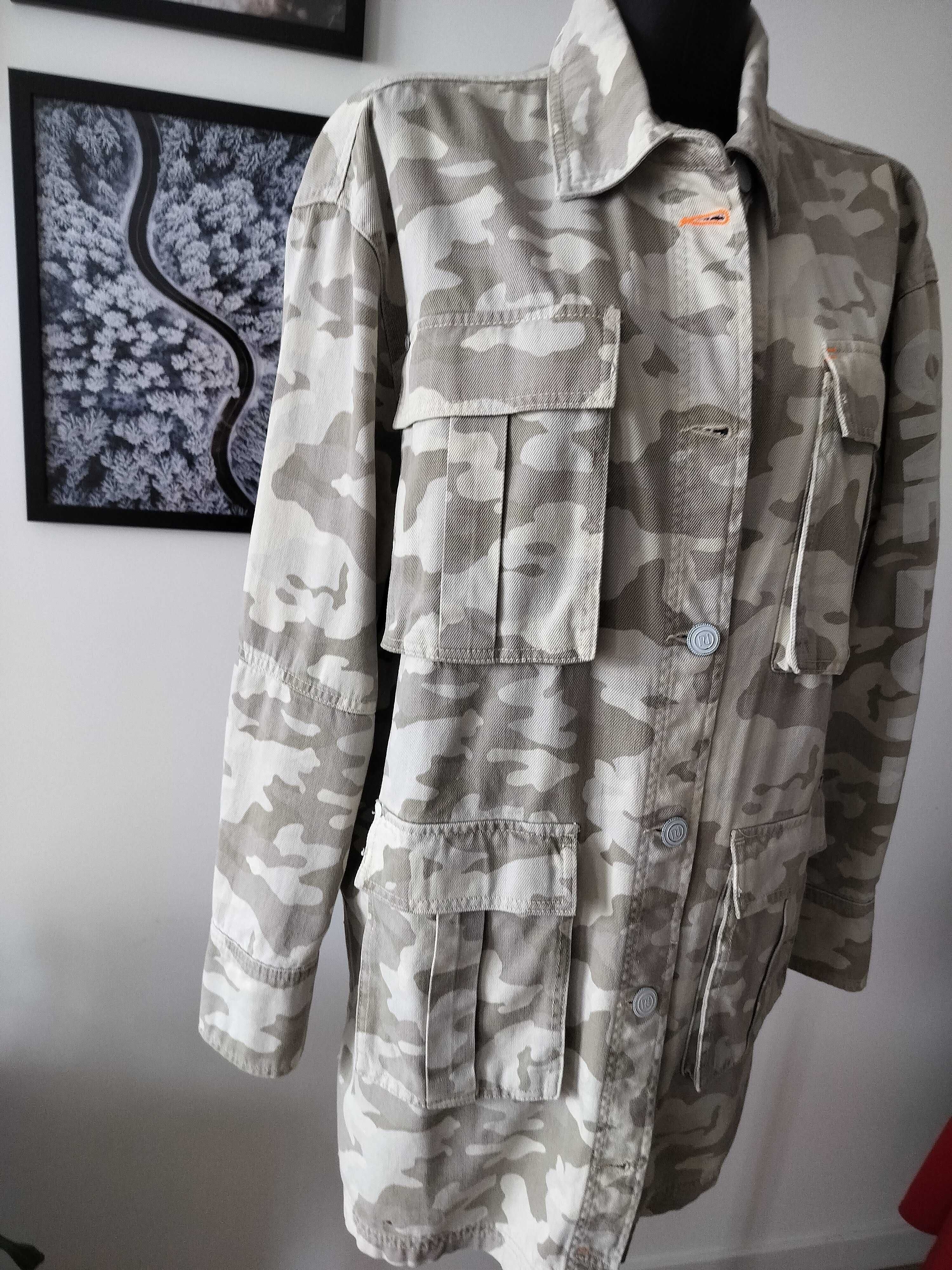 Kurtka damska 42 River Island wyjątkowa studio modowe Londyn jeans