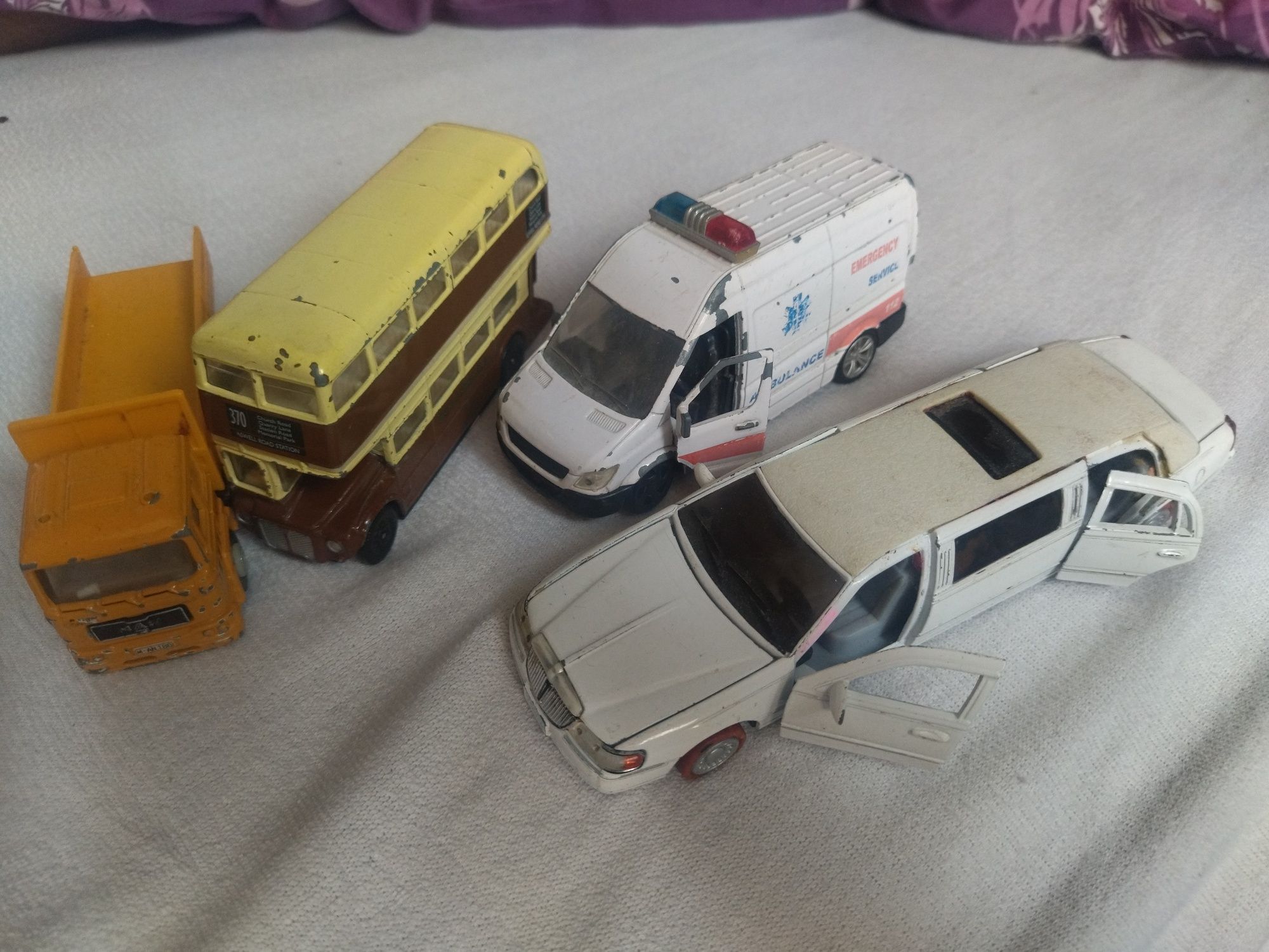 Колекція автомобільних моделей