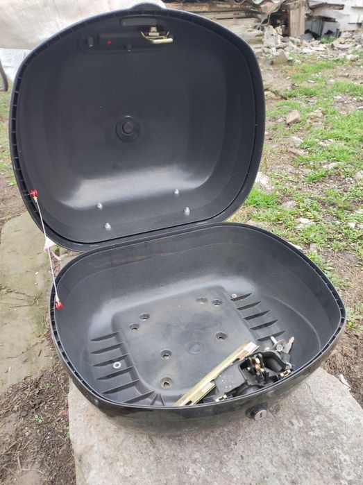 Багажник для мотороллера.