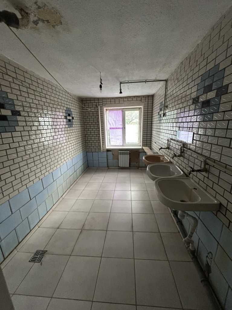 Кімната із зручностями, ЖБІ, 14 м², 4/5 поверх, з меблями та технікою