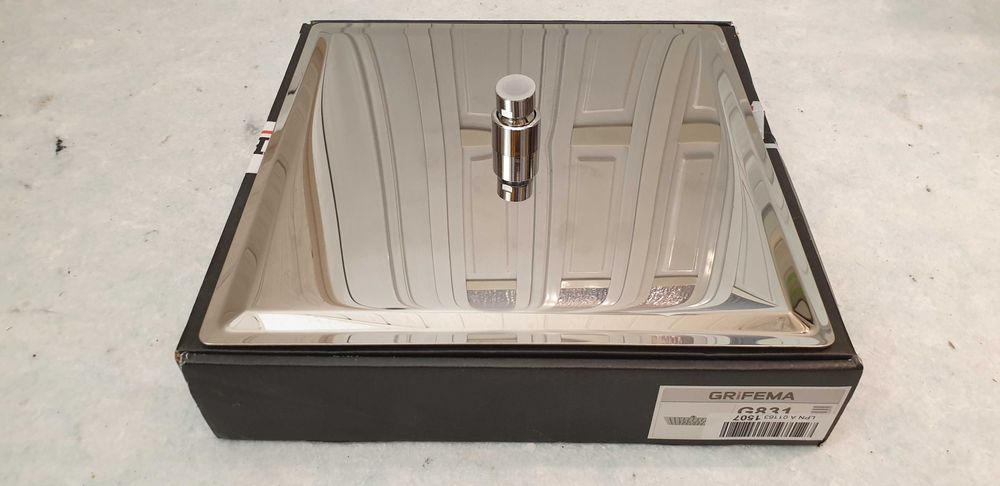 Zestaw prysznicowy natynkowy Grifema G831, Nowy