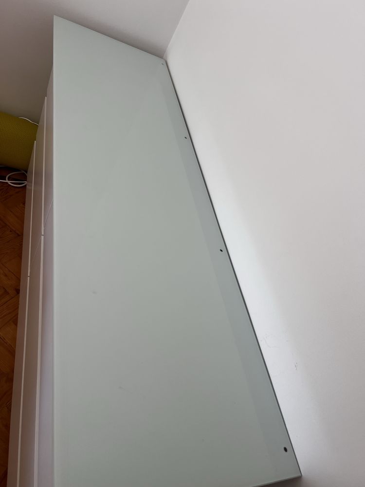 Tampo de Vidro MALM IKEA