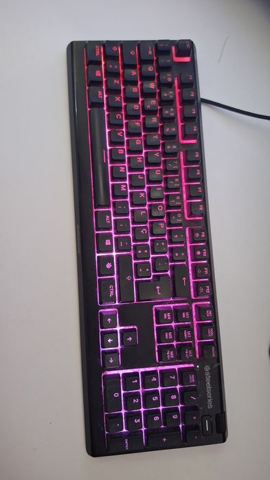 Teclado Steelseries apex 3 RGB (PT)