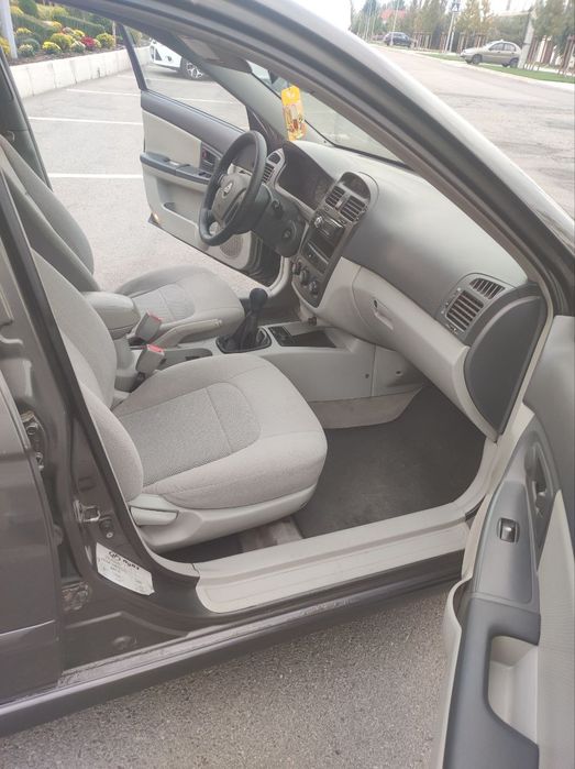 Продам KIA Cerato 2006 . 1.6 газ/бензин