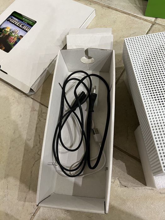 Xbox One S All Digital Edition - 1TB