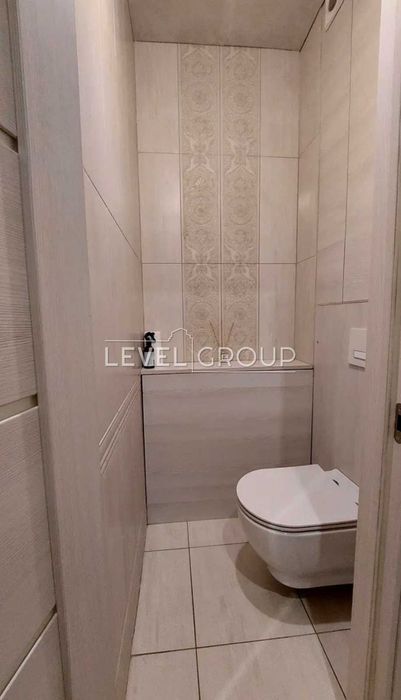 Продаж 2-кімнатна квартира в ЖК «РІВ’ЄРА 2» пишіть відповідаю одразу