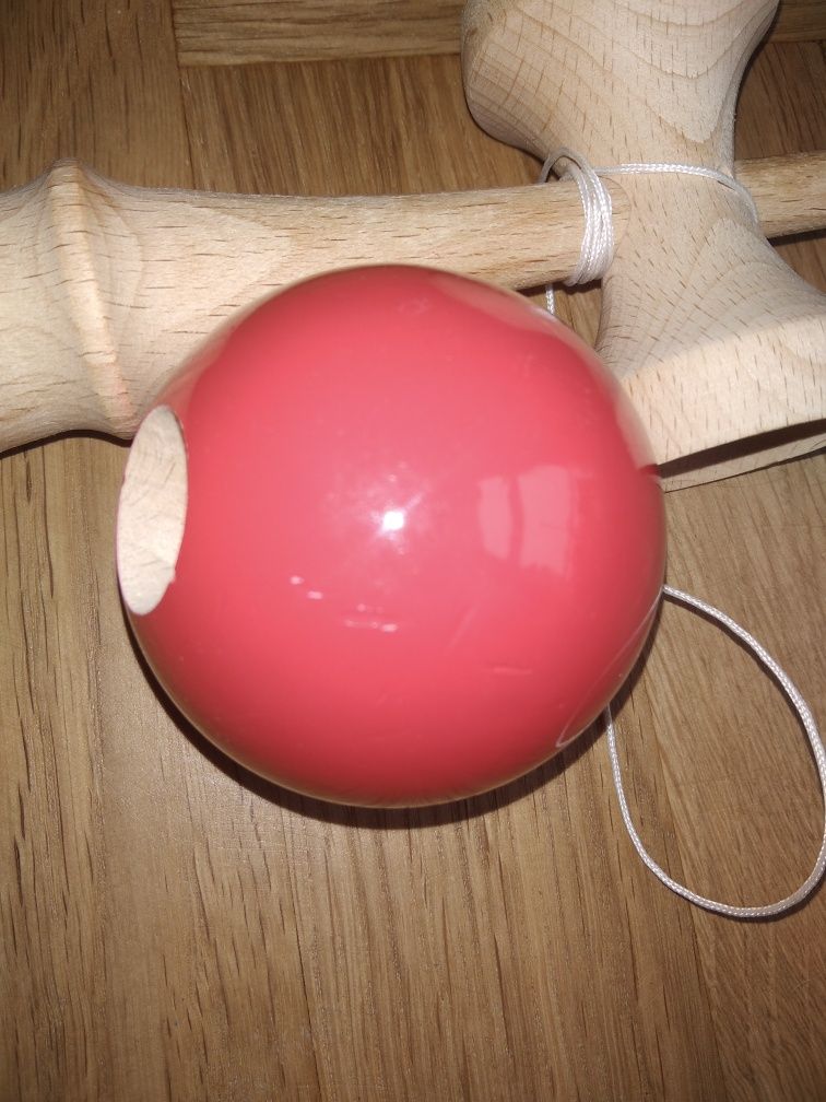 Kendama-Mokuru oryginalna drewniana zabawka zręcznościowa