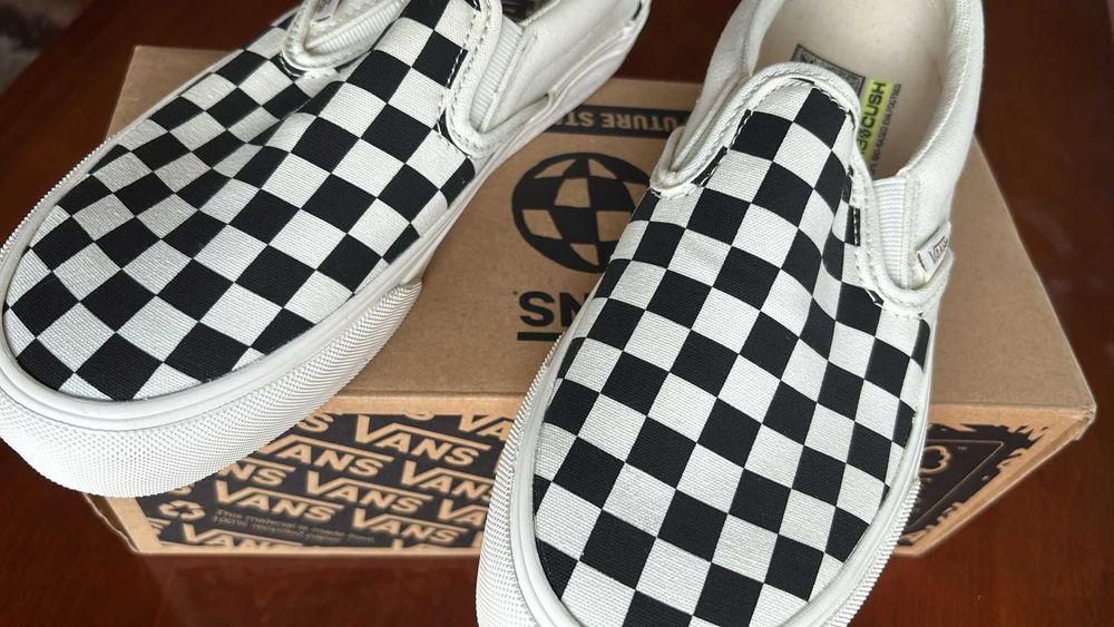 Vans Tenisówki  Slip-On  VR3  VN0007NC1KP1 Checkerboard Black/Marshm