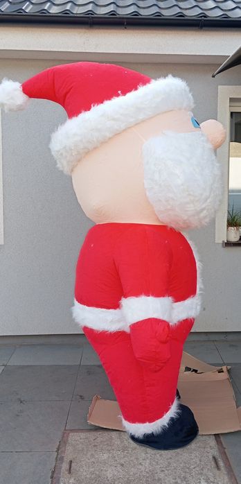 Kostium nadmuchiwany pneumatyczny Święty Mikołaj 2,5 m z akumulatorem