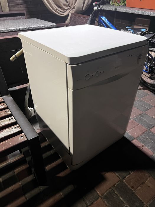 Посудомийна машина Ariston