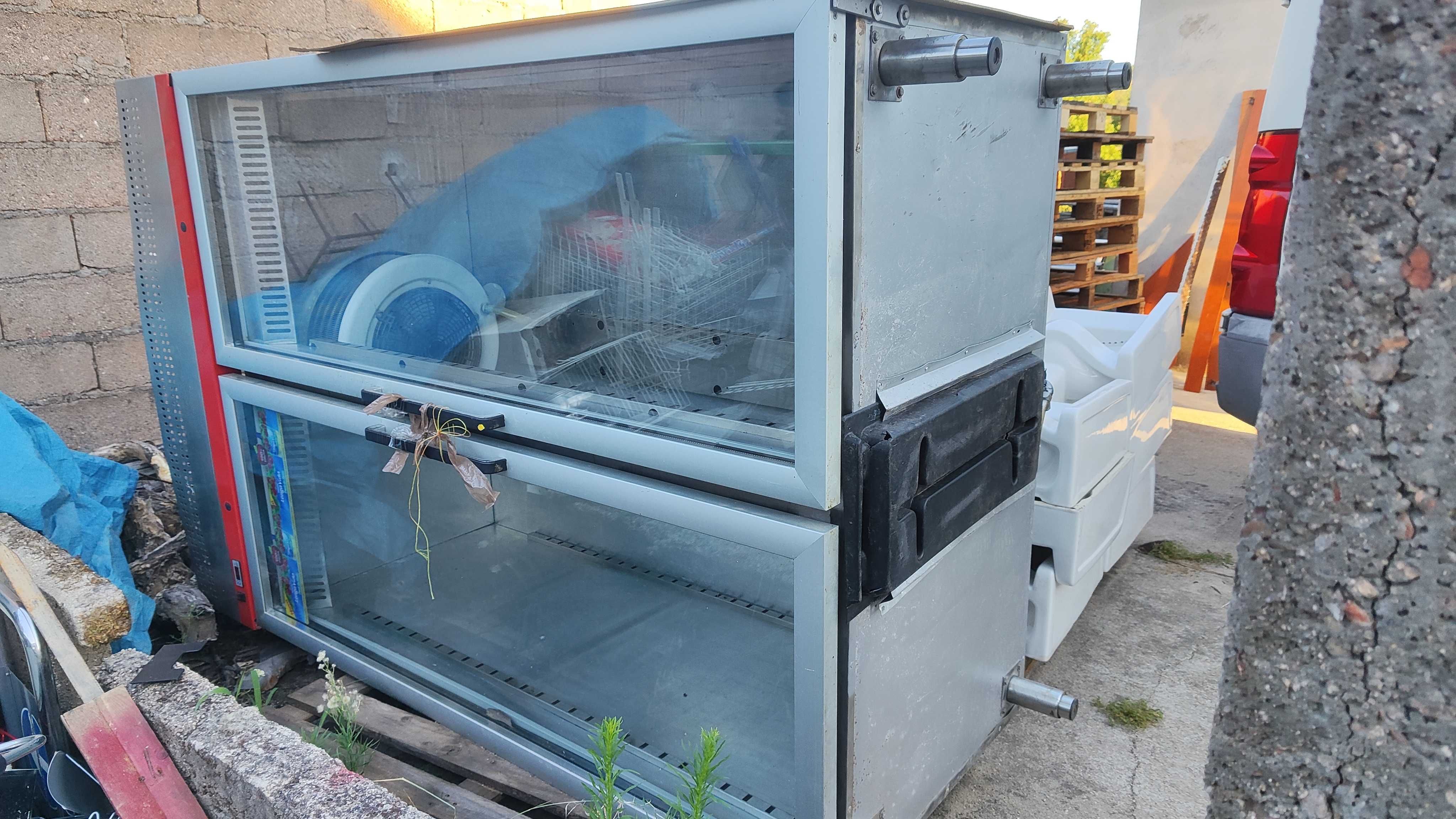 VITRINE com motor