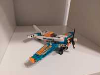 LEGO technics samolot 42117