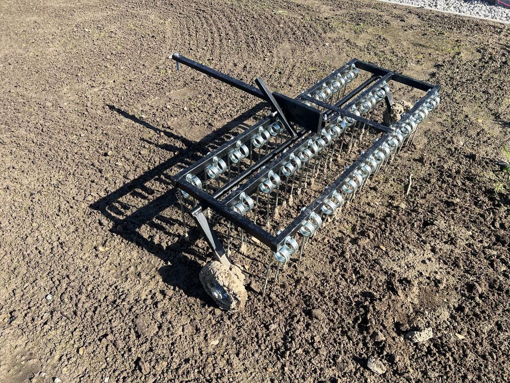 Aerator wertykulator walec z kolcami lata niwelacyjna wynajem