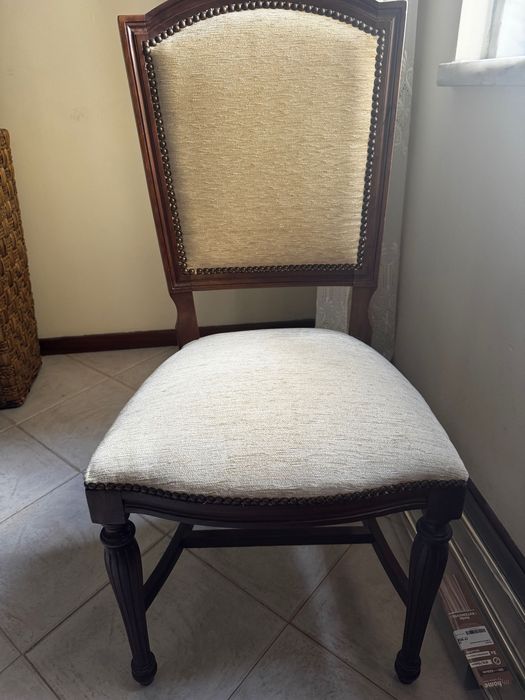 Cadeiras tecido e madeira